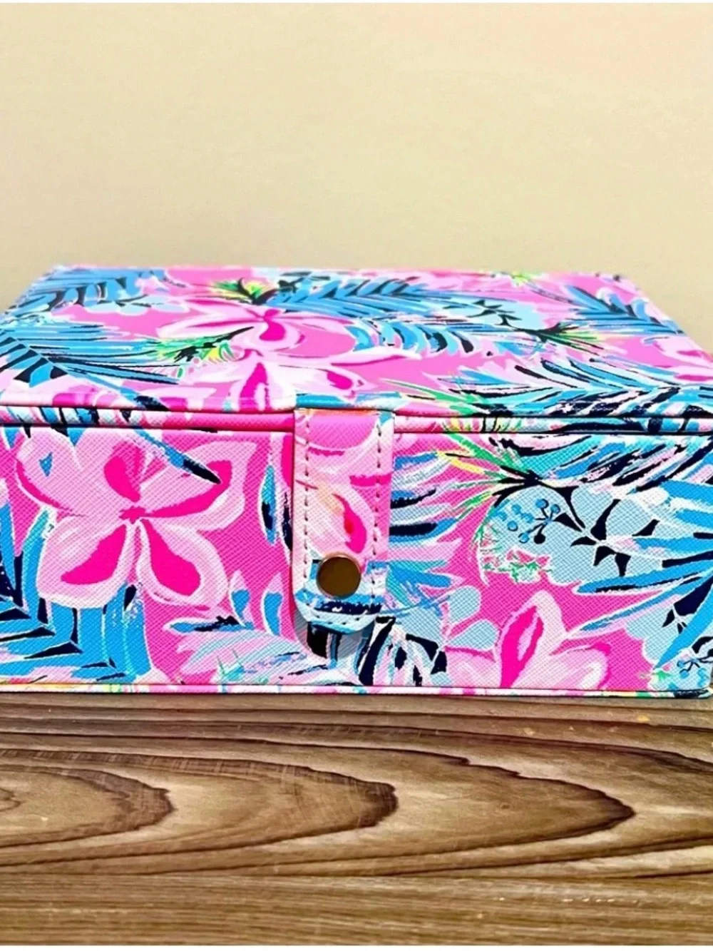 NWT—-Lilly Pulitzer Cockatoo Pretty in Pink Jewelry Box